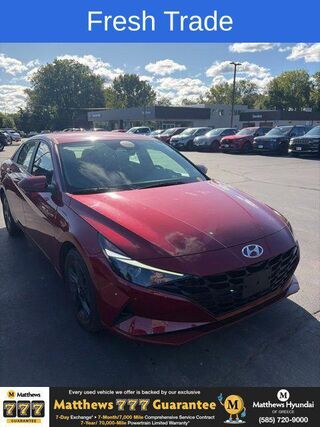 2023 Hyundai ELANTRA SEL — photo 1 of 13