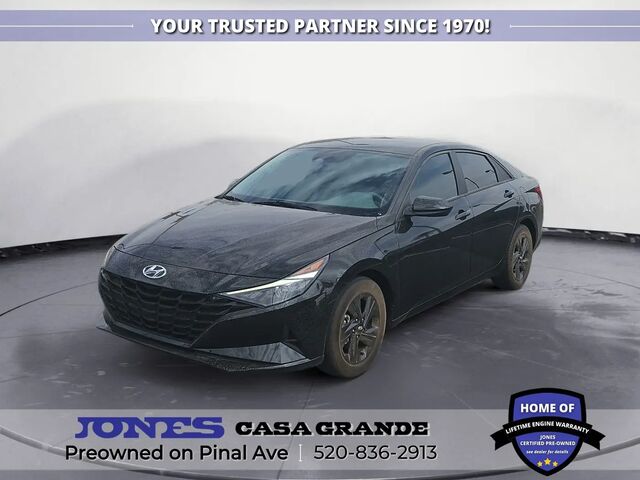 2023 Hyundai ELANTRA SEL