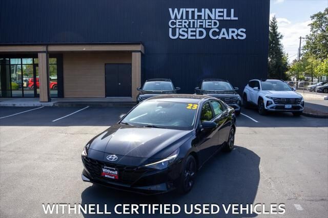 2023 Hyundai ELANTRA SEL