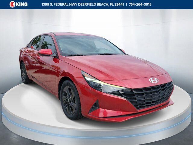 2022 Hyundai ELANTRA SEL