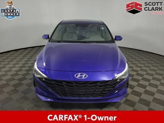 2023 Hyundai ELANTRA SEL — photo 1 of 13