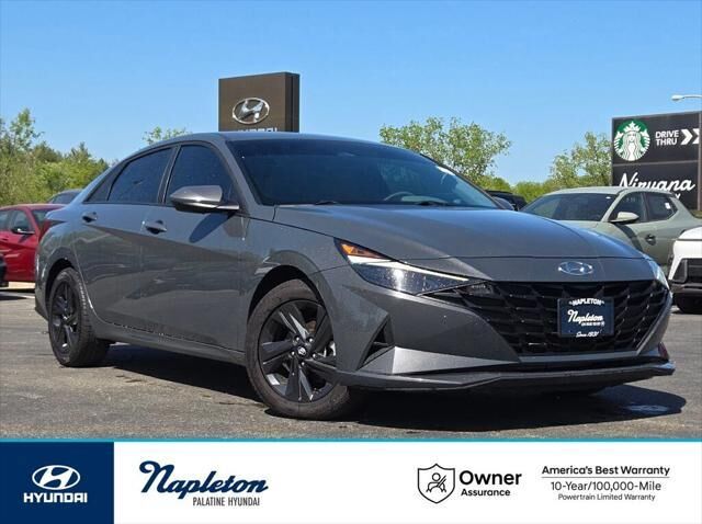 2023 Hyundai ELANTRA SEL — photo 1 of 13