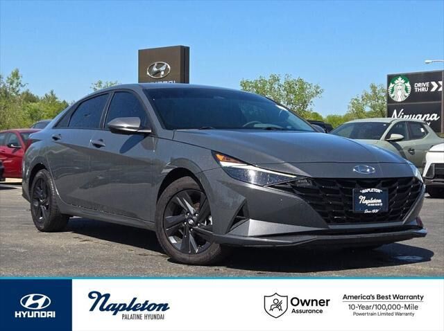 2023 Hyundai ELANTRA SEL