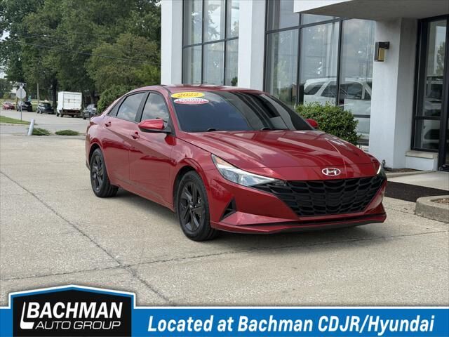 2022 Hyundai ELANTRA SEL