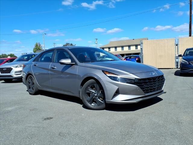 2023 Hyundai ELANTRA Hybrid Blue
