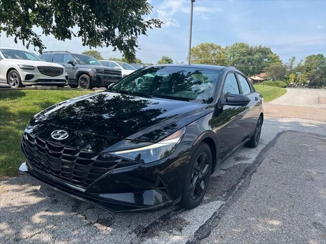 2023 Hyundai ELANTRA Hybrid Blue