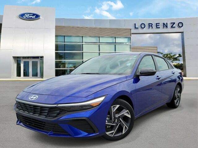 2025 Hyundai ELANTRA SEL Sport