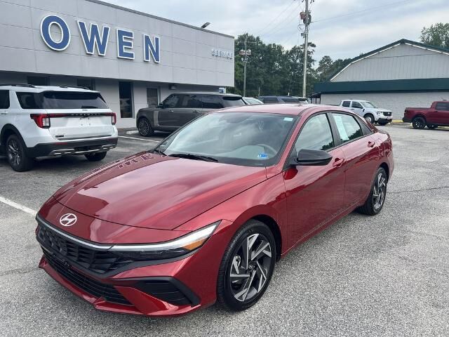 2025 Hyundai ELANTRA SEL Sport