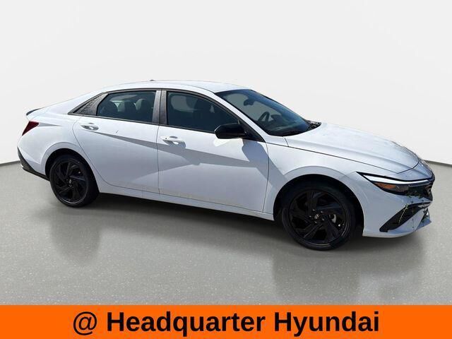 2026 Hyundai ELANTRA SEL Sport — photo 1 of 1