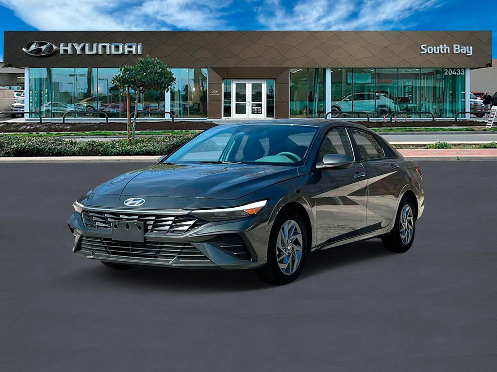 2024 Hyundai ELANTRA SEL — photo 1 of 13
