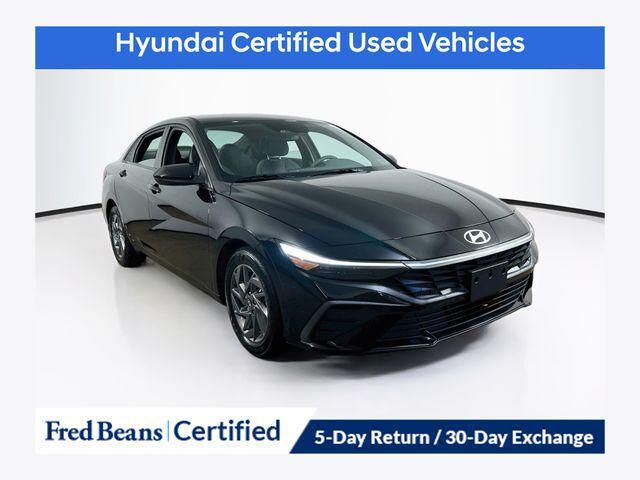 2024 Hyundai ELANTRA SEL — photo 1 of 13