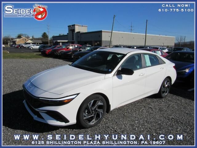2025 Hyundai ELANTRA SEL Sport