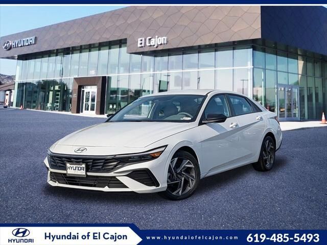 2025 Hyundai ELANTRA SEL Sport — photo 1 of 13