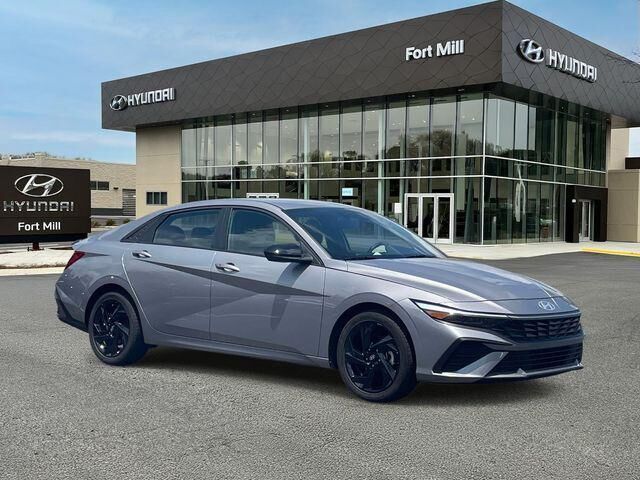 2026 Hyundai ELANTRA SEL Sport — photo 1 of 13