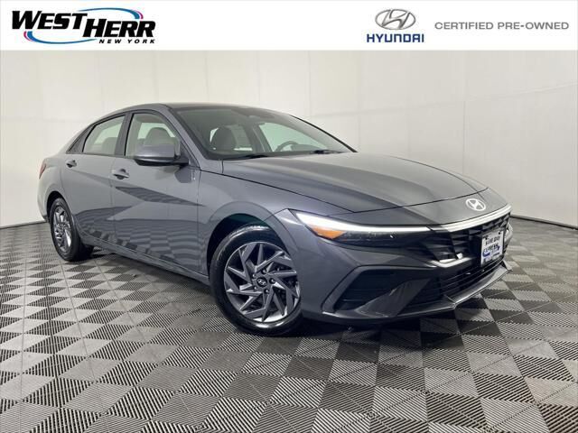 2024 Hyundai ELANTRA SEL — photo 1 of 13