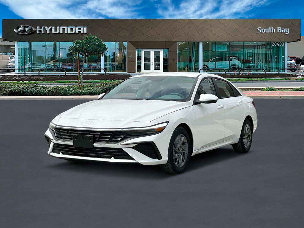 2024 Hyundai ELANTRA SEL — photo 1 of 13
