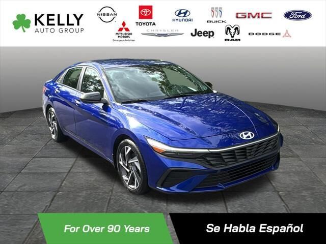 2025 Hyundai ELANTRA SEL Sport