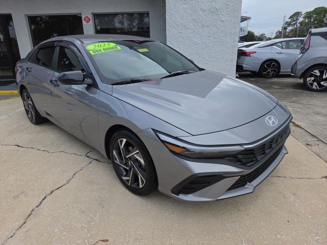 2025 Hyundai Elantra SEL Sport