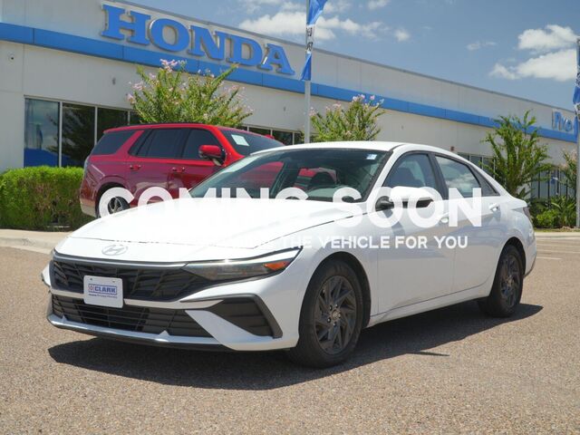 2024 Hyundai Elantra SEL