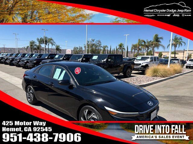 2025 Hyundai Elantra SEL Sport