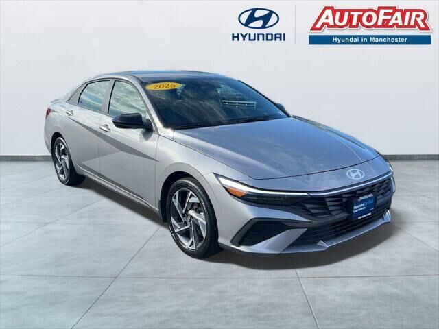 2025 Hyundai ELANTRA SEL Sport — photo 1 of 13