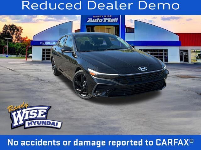 2026 Hyundai ELANTRA SEL Sport — photo 1 of 13