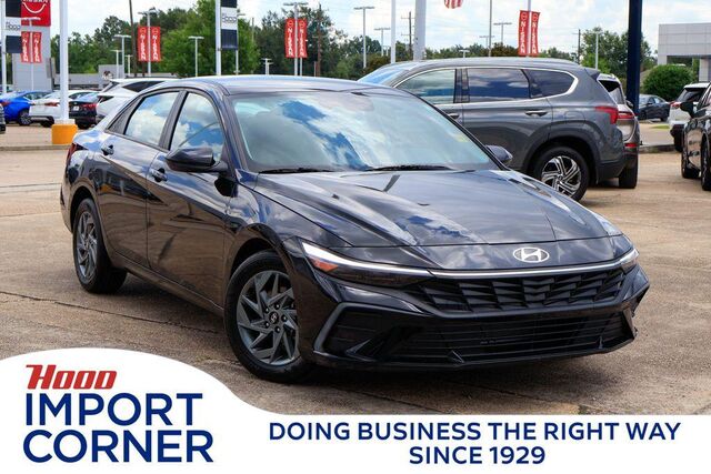 2024 Hyundai ELANTRA SEL