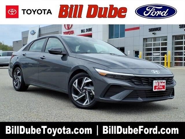 2025 Hyundai ELANTRA SEL Sport — photo 1 of 5