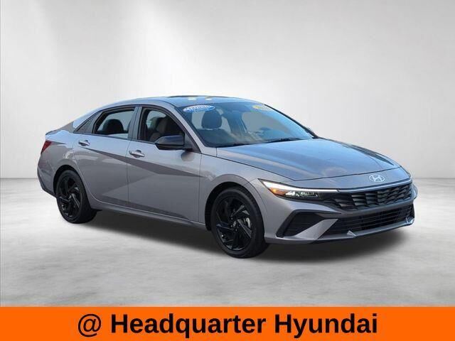 2026 Hyundai ELANTRA SEL Sport — photo 1 of 13