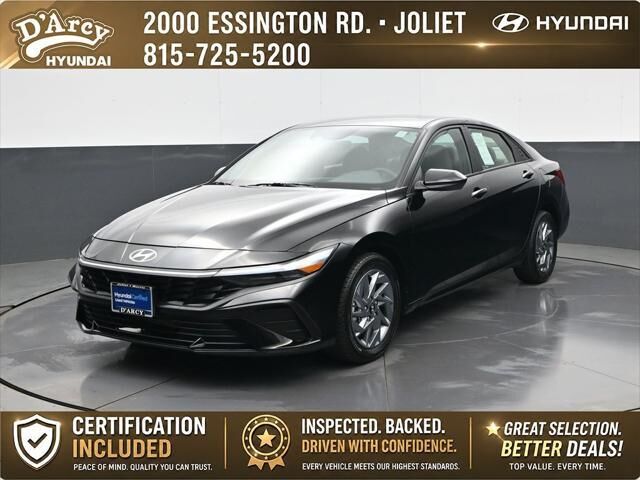 2024 Hyundai ELANTRA SEL
