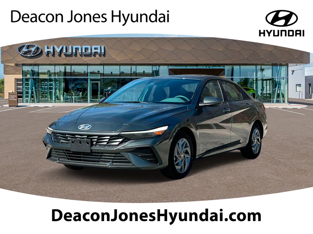 2024 Hyundai ELANTRA SEL — photo 1 of 13