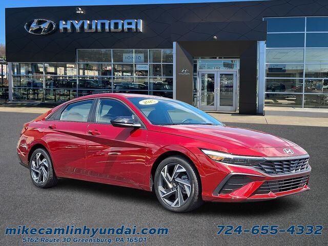 2025 Hyundai ELANTRA SEL Sport — photo 1 of 13