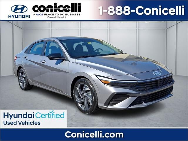 2025 Hyundai ELANTRA SEL Sport — photo 1 of 13