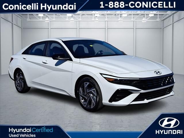 2025 Hyundai ELANTRA SEL Sport — photo 1 of 13