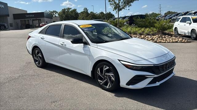 2025 Hyundai ELANTRA SEL Sport