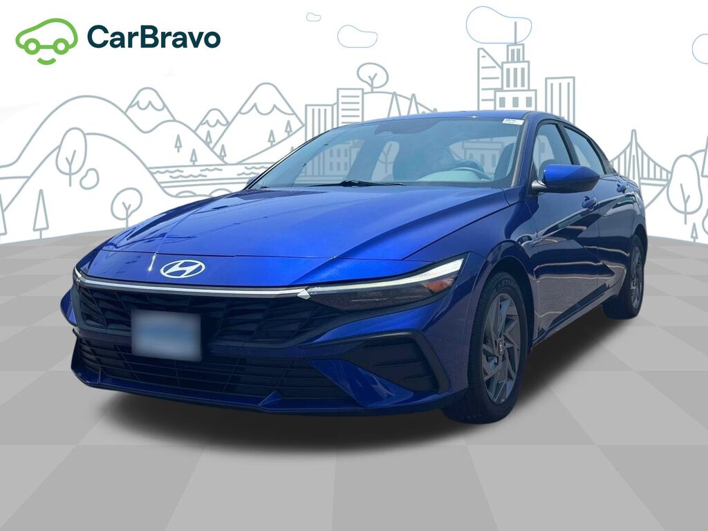2024 Hyundai Elantra SEL — photo 1 of 7