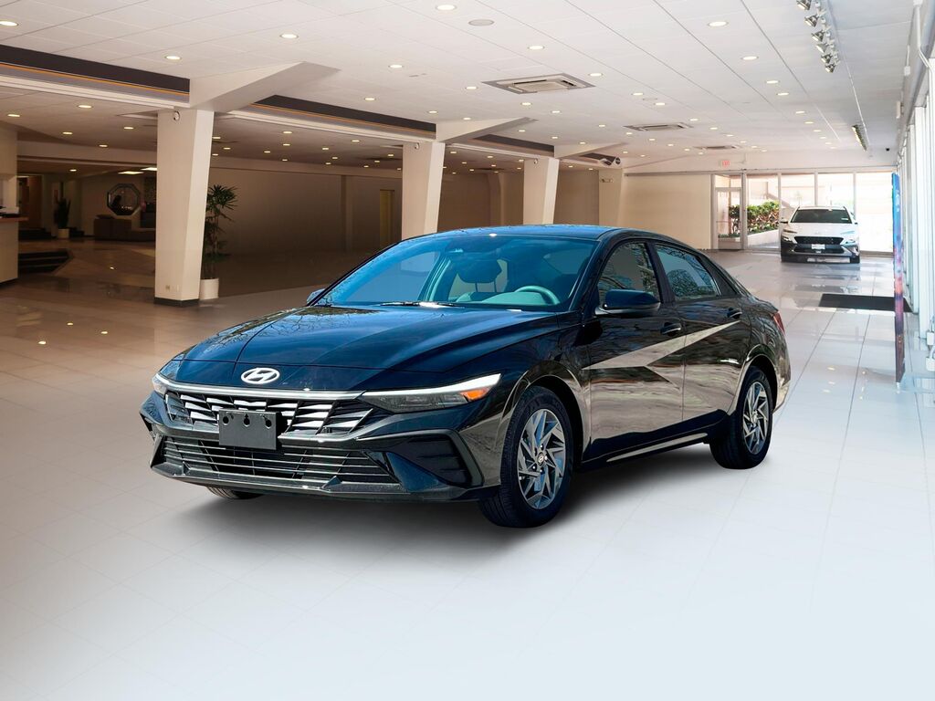 2024 Hyundai ELANTRA SEL — photo 1 of 13