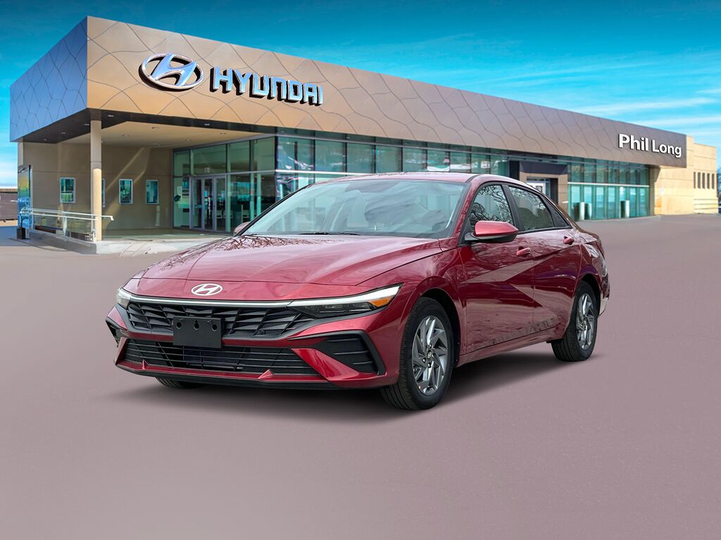 2024 Hyundai ELANTRA SEL — photo 1 of 6