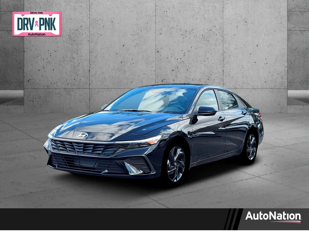 2026 Hyundai ELANTRA SEL Sport — photo 1 of 13