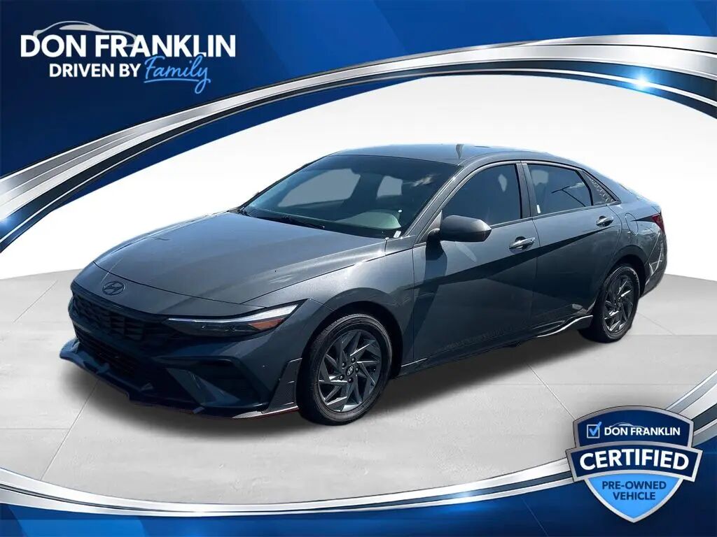 2024 Hyundai ELANTRA SEL — photo 1 of 13