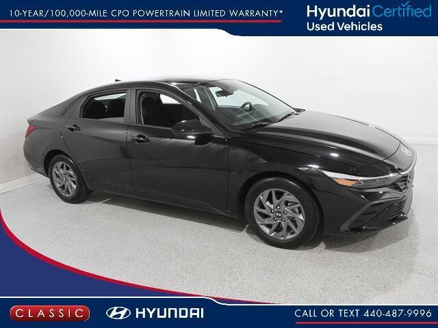2024 Hyundai ELANTRA SEL