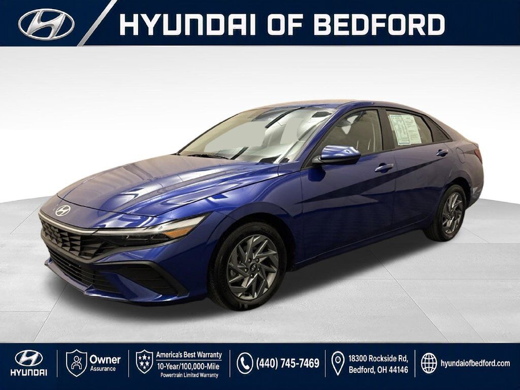 2024 Hyundai Elantra SEL — photo 1 of 1