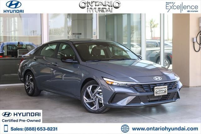 2025 Hyundai ELANTRA SEL Sport