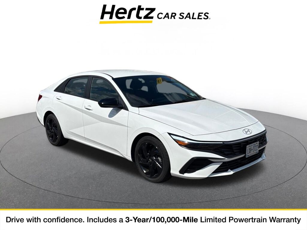 2026 Hyundai Elantra SEL Sport — photo 1 of 9