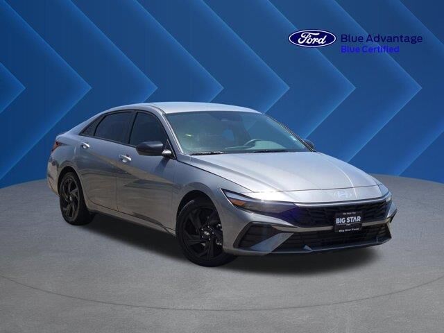 2026 Hyundai ELANTRA SEL Sport — photo 1 of 11