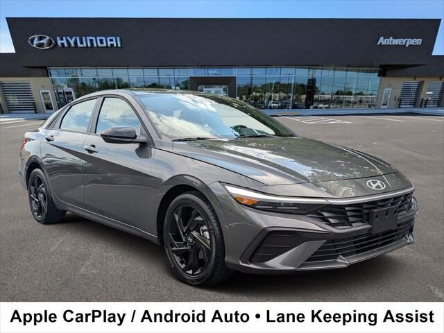2026 Hyundai ELANTRA SEL Sport — photo 1 of 13