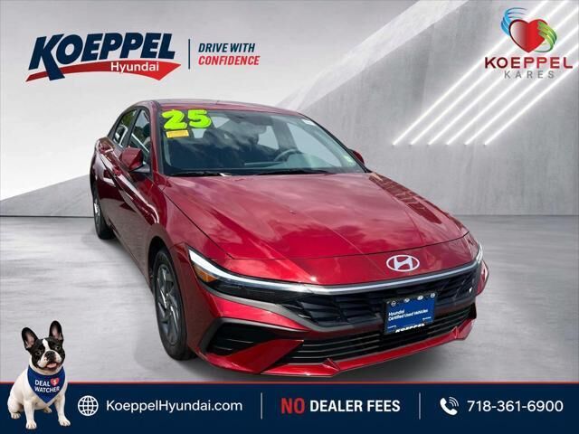 2025 Hyundai ELANTRA Hybrid Blue — photo 1 of 13