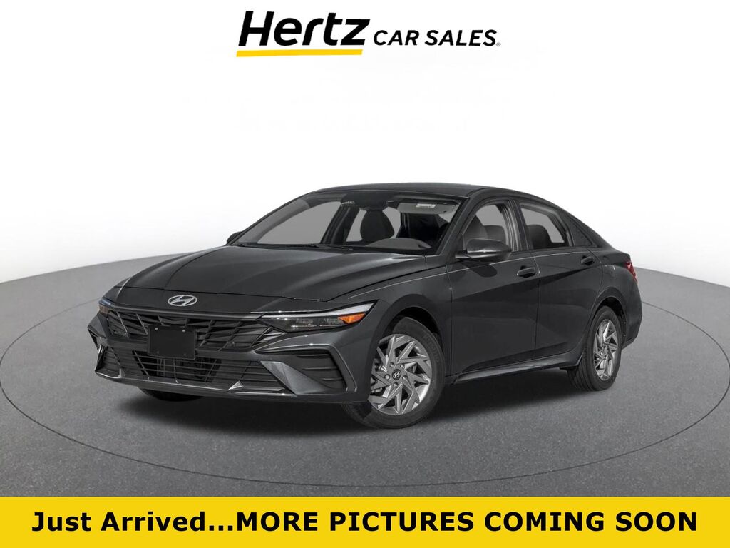 2026 Hyundai Elantra Hybrid Blue — photo 1 of 1