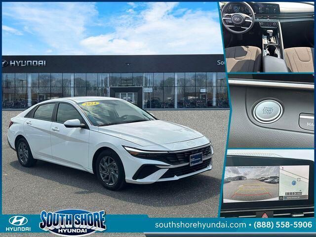 2024 Hyundai ELANTRA Hybrid Blue — photo 1 of 12