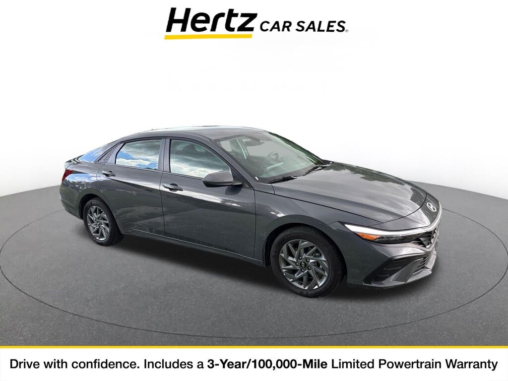 2026 Hyundai Elantra Hybrid Blue — photo 1 of 4